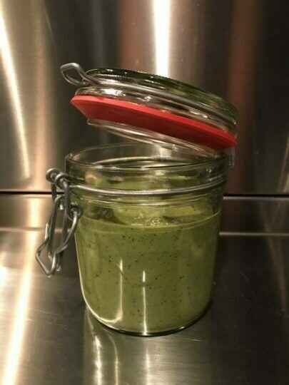 zelfgemaaktepesto.jpg